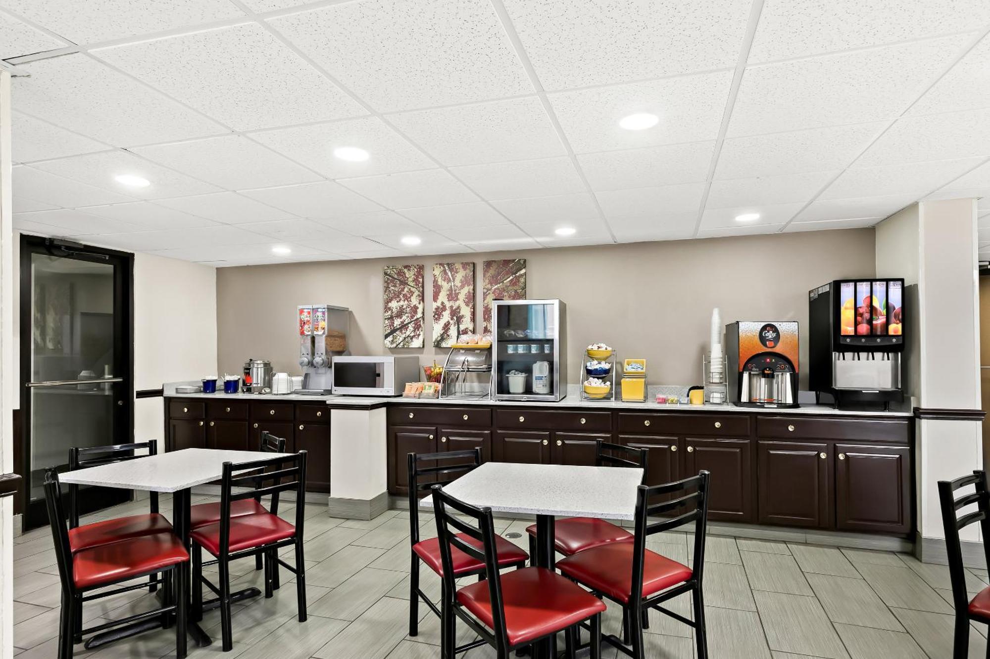 Red Roof Inn & Suites Duncan Εξωτερικό φωτογραφία