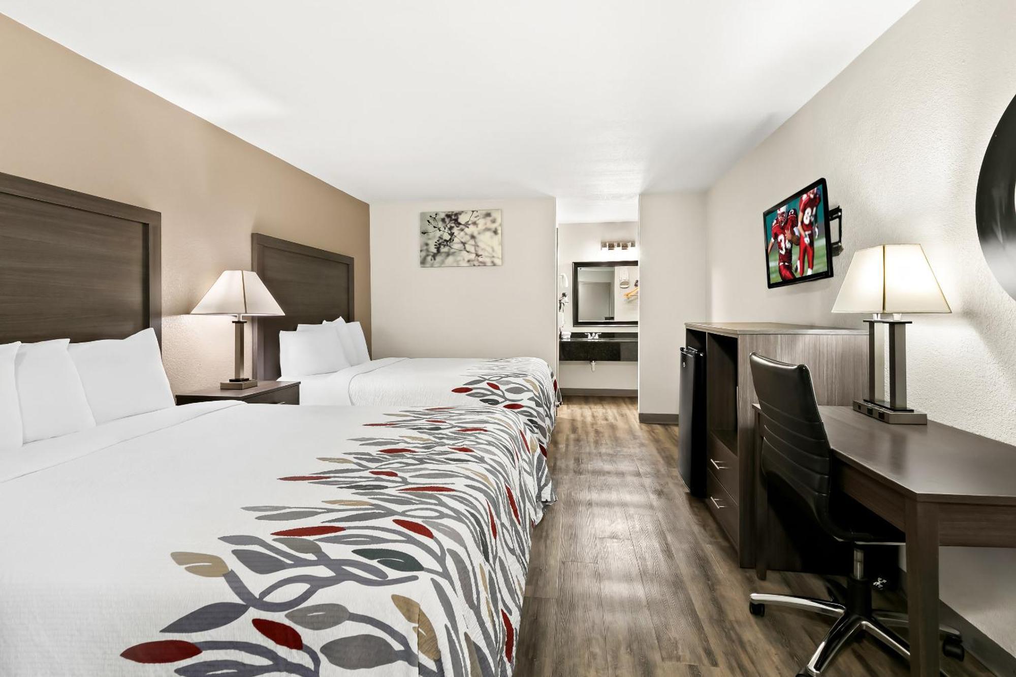 Red Roof Inn & Suites Duncan Εξωτερικό φωτογραφία