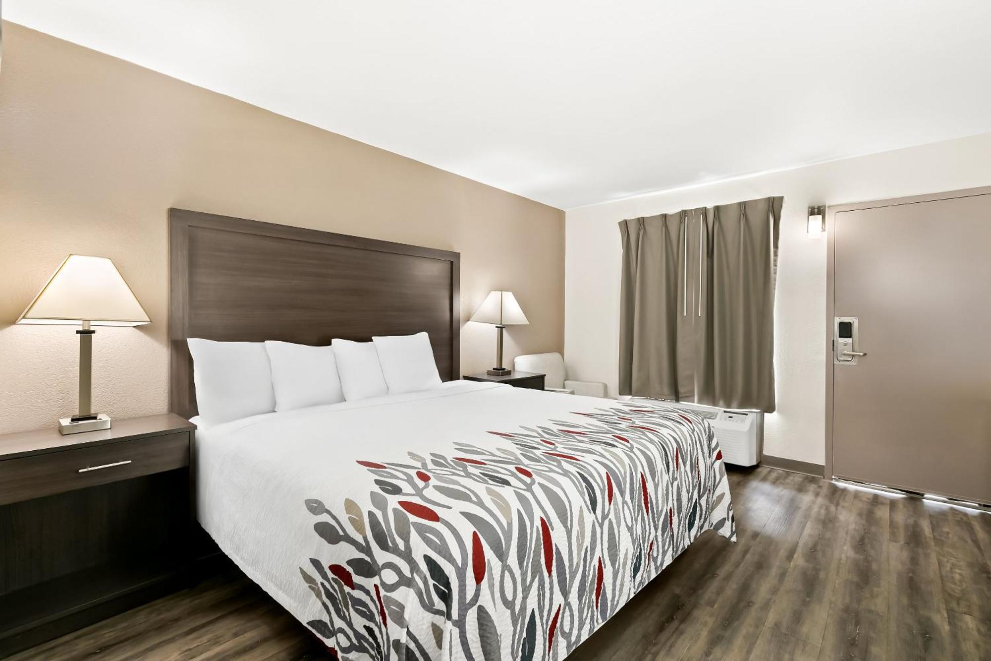 Red Roof Inn & Suites Duncan Εξωτερικό φωτογραφία
