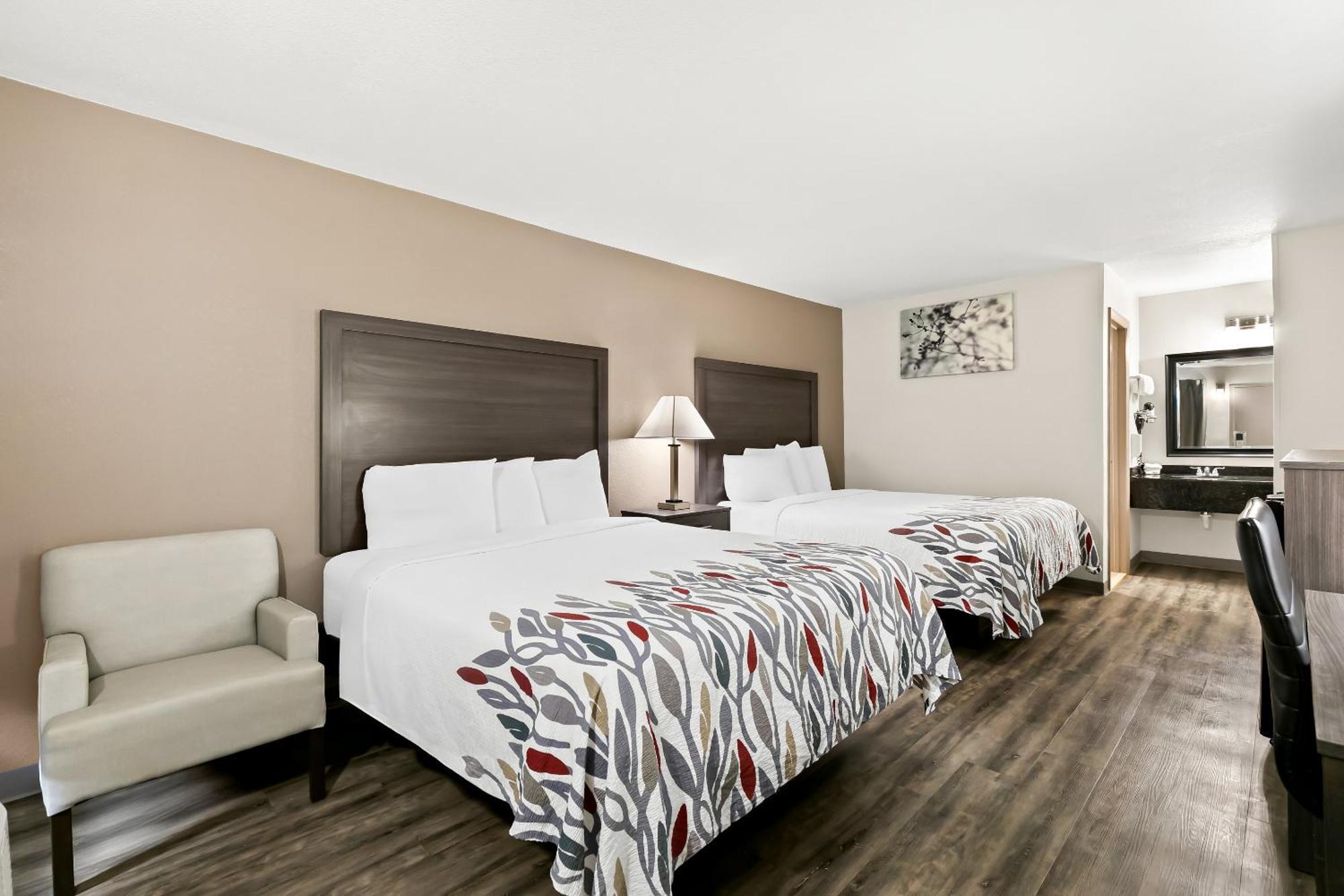 Red Roof Inn & Suites Duncan Εξωτερικό φωτογραφία