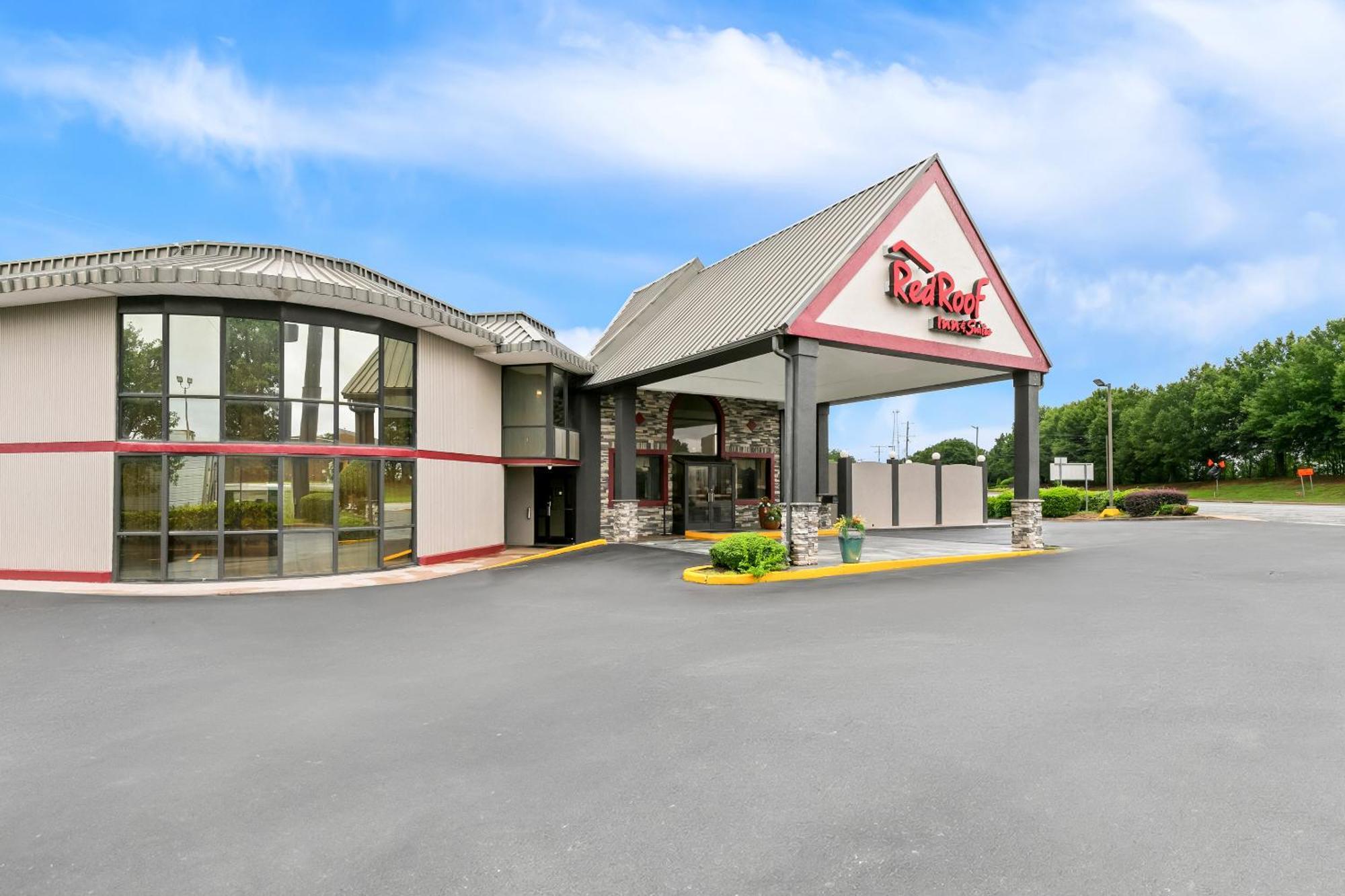 Red Roof Inn & Suites Duncan Εξωτερικό φωτογραφία